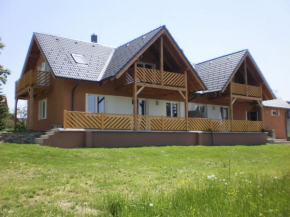Отель Apartmány Eva Frymburk, Фрымбурк